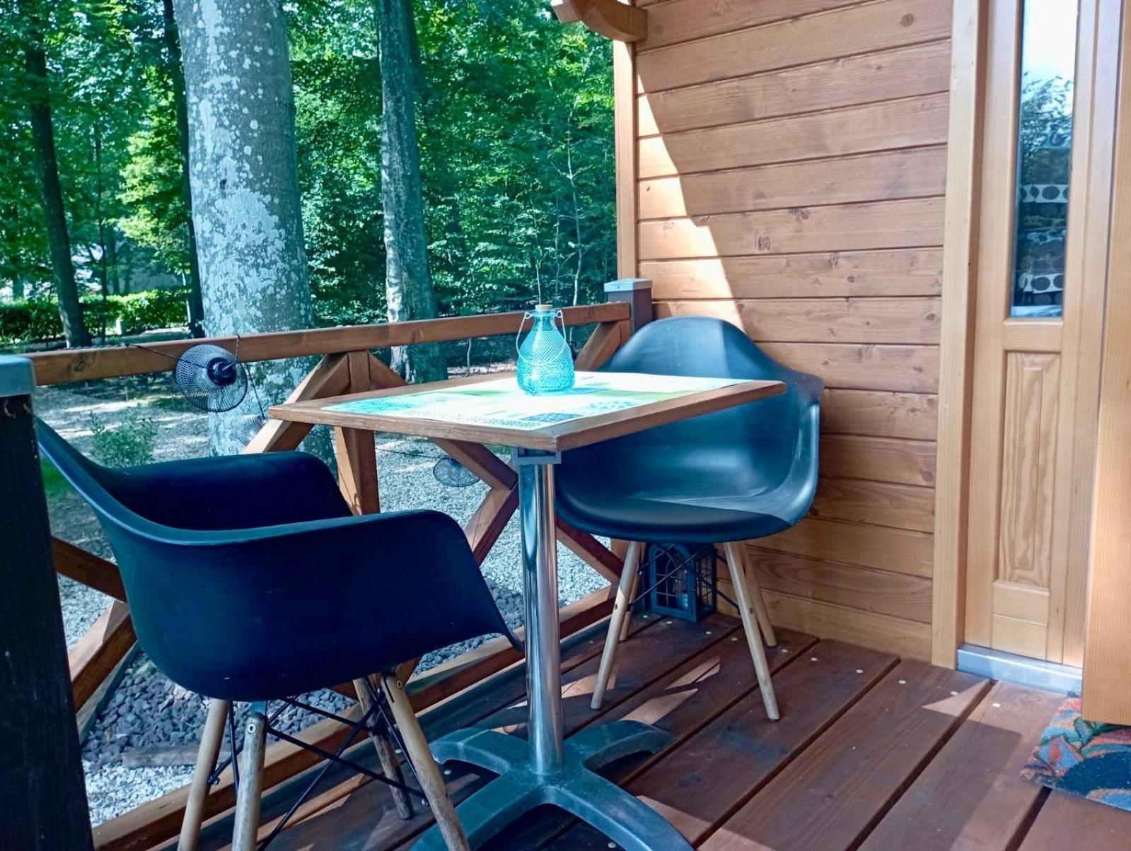 Roulotte Les Deux Geais Villa Sainte-Opportune-du-Bosc Kültér fotó