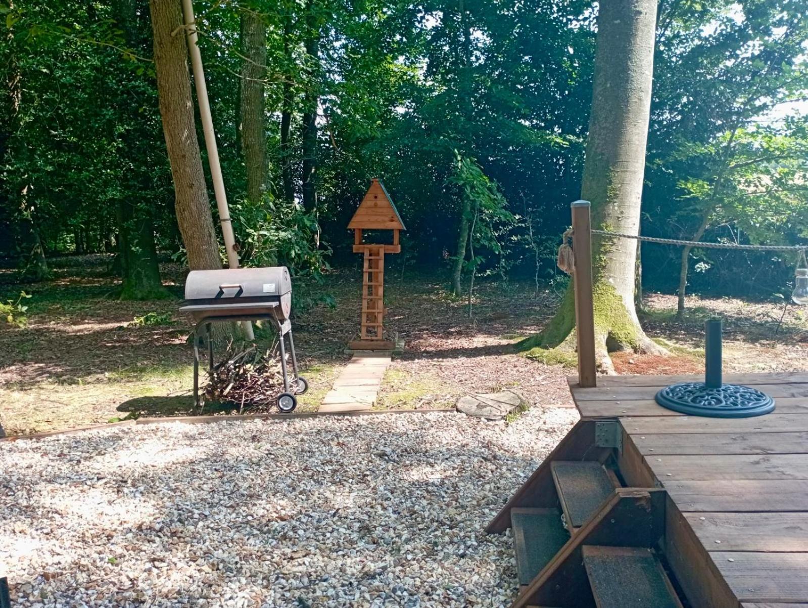 Roulotte Les Deux Geais Villa Sainte-Opportune-du-Bosc Kültér fotó