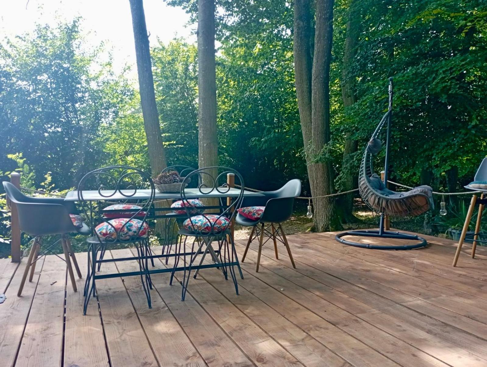 Roulotte Les Deux Geais Villa Sainte-Opportune-du-Bosc Kültér fotó